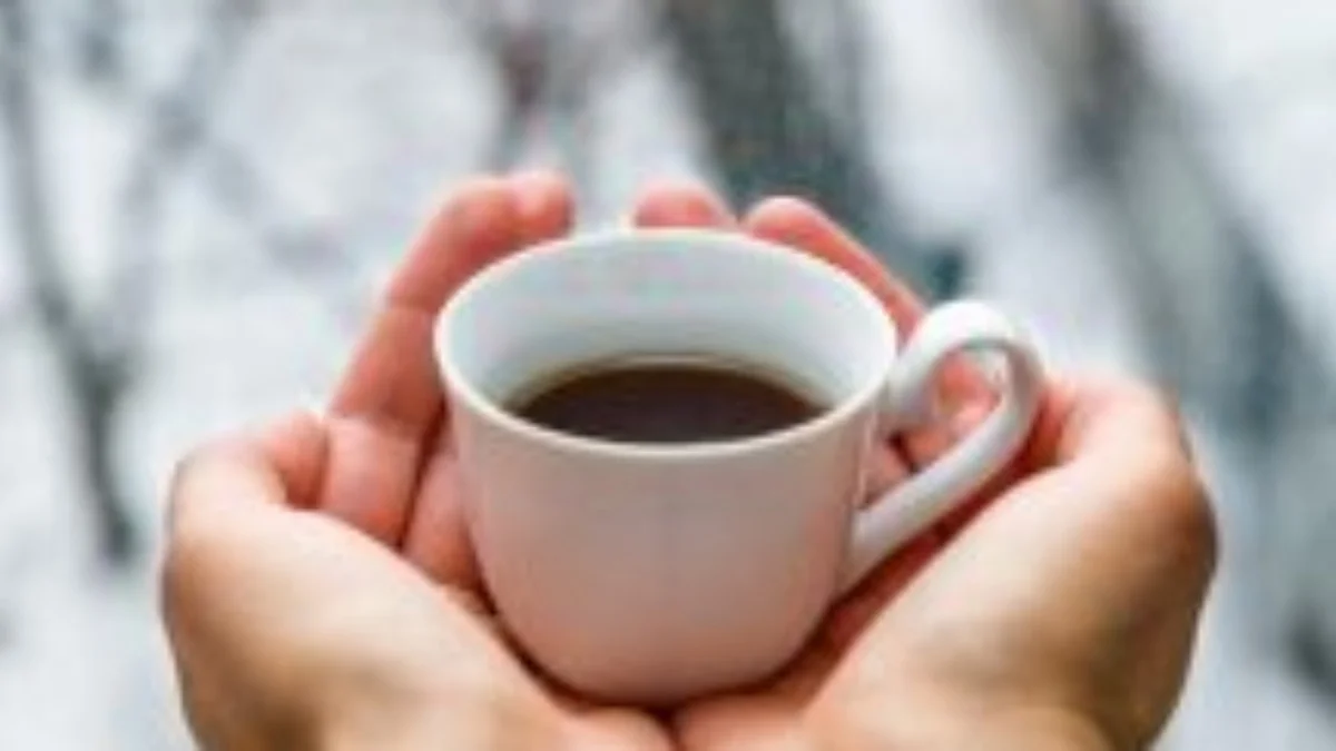 Perawatan Sederhana ini Bisa Kurangi Noda di Gigi karena Keseringan Minum Kopi