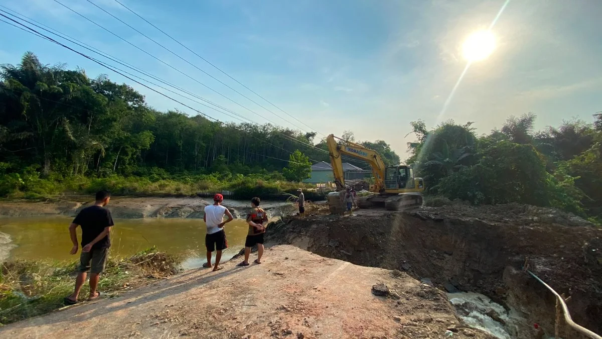 PUPR Perkim Balangan Mulai Proyek Jalan Muara Pitap–Lingsir 2,6 Km, Target Rampung 170 Hari