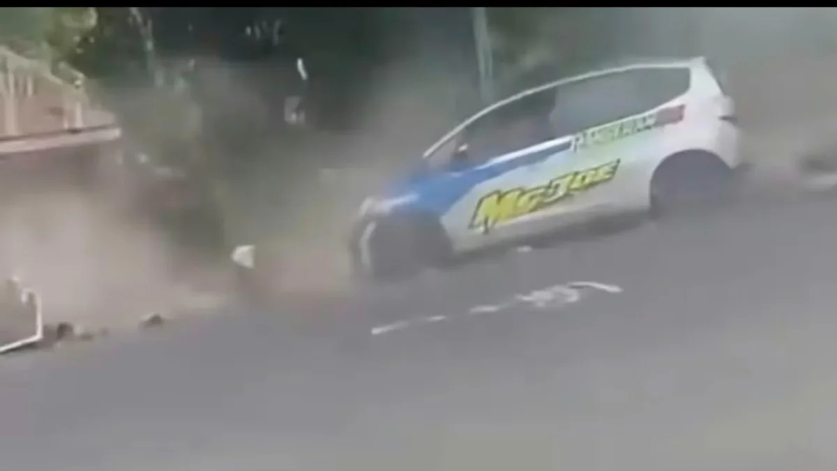 Tragedi Drag Race: Mobil Balap Seruduk Penonton, 6 Perempuan dan 1 Laki-laki Tewas