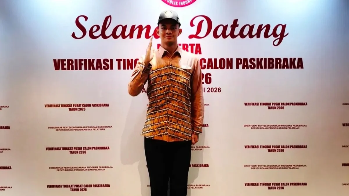 Wakil Kalsel dari SMAN 7 Banjarmasin Jadi Pengerek Bendera Upacara HUT RI di Istana Merdeka