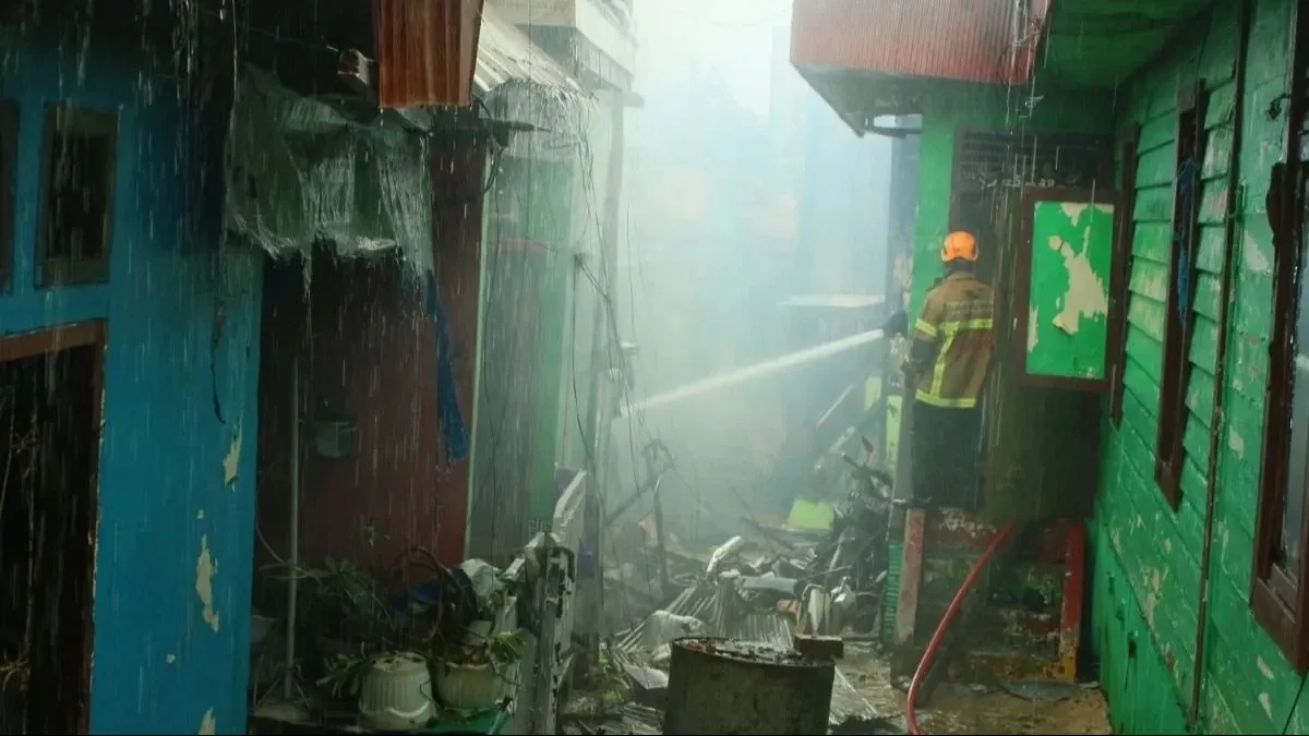 Belasan Rumah di Balikpapan Barat Terbakar dalam 45 Menit