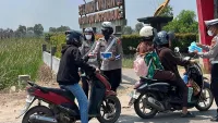 Antisipasi Kecelakaan Akibat Kabut Asap Karhutla, Sat Lantas Polres Tanah Laut Giatkan Patroli Keselamatan