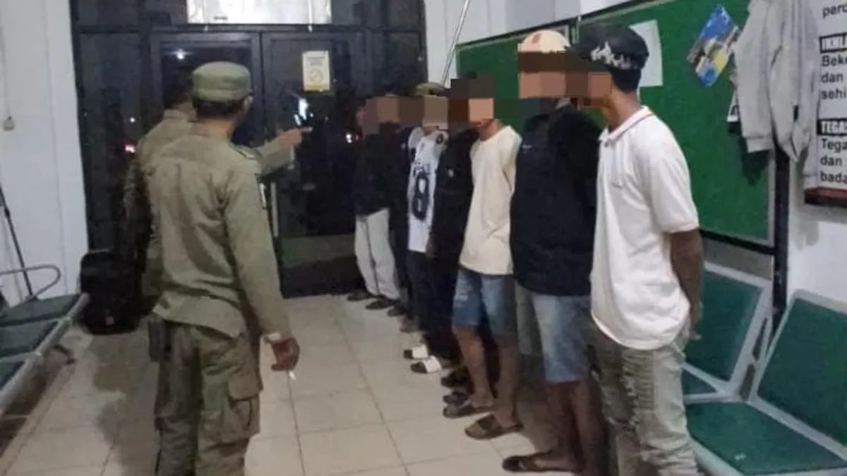 16 Pemuda Pesta Miras Diamankan Sat Pol PP Tanah Laut Saat Hiburan Pekan Raya Kemerdekaan