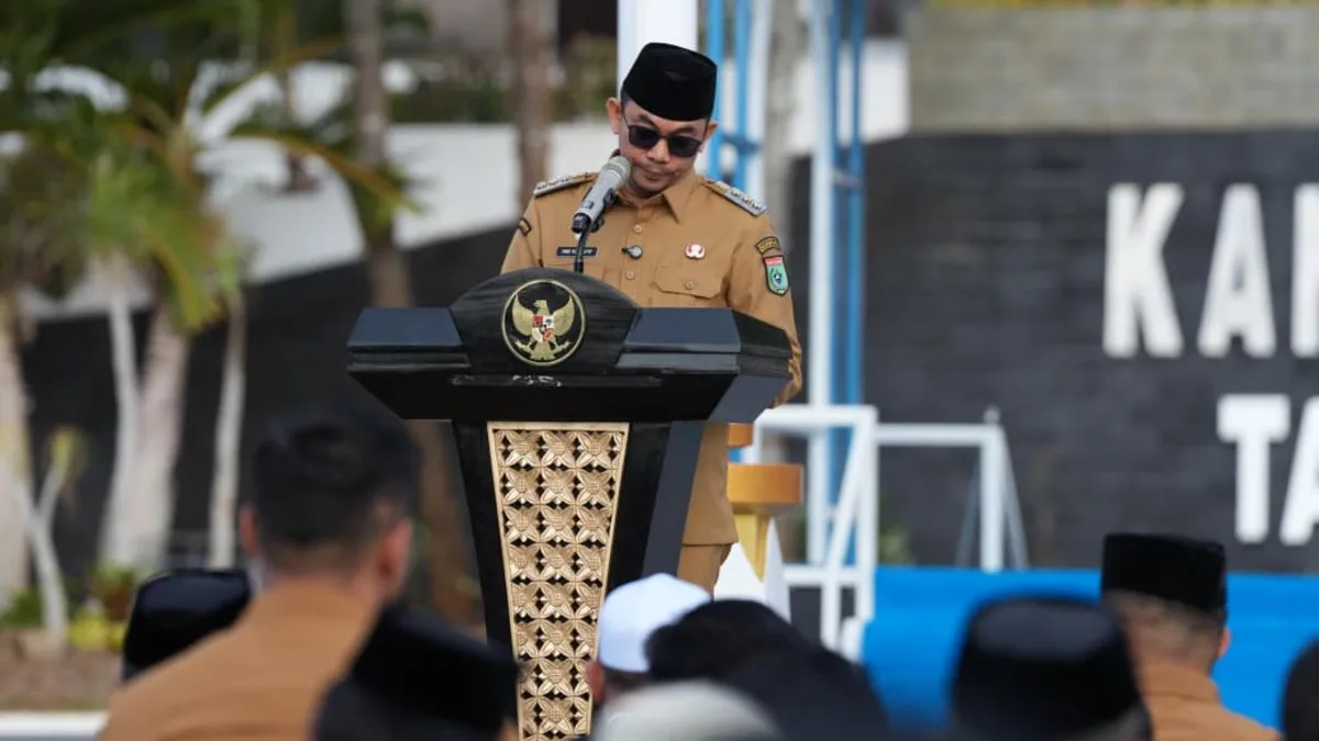 Tersedu Saat Sambutan, Bupati Tanah Bumbu Andi Rudi Latif Berdoa Segera Hujan