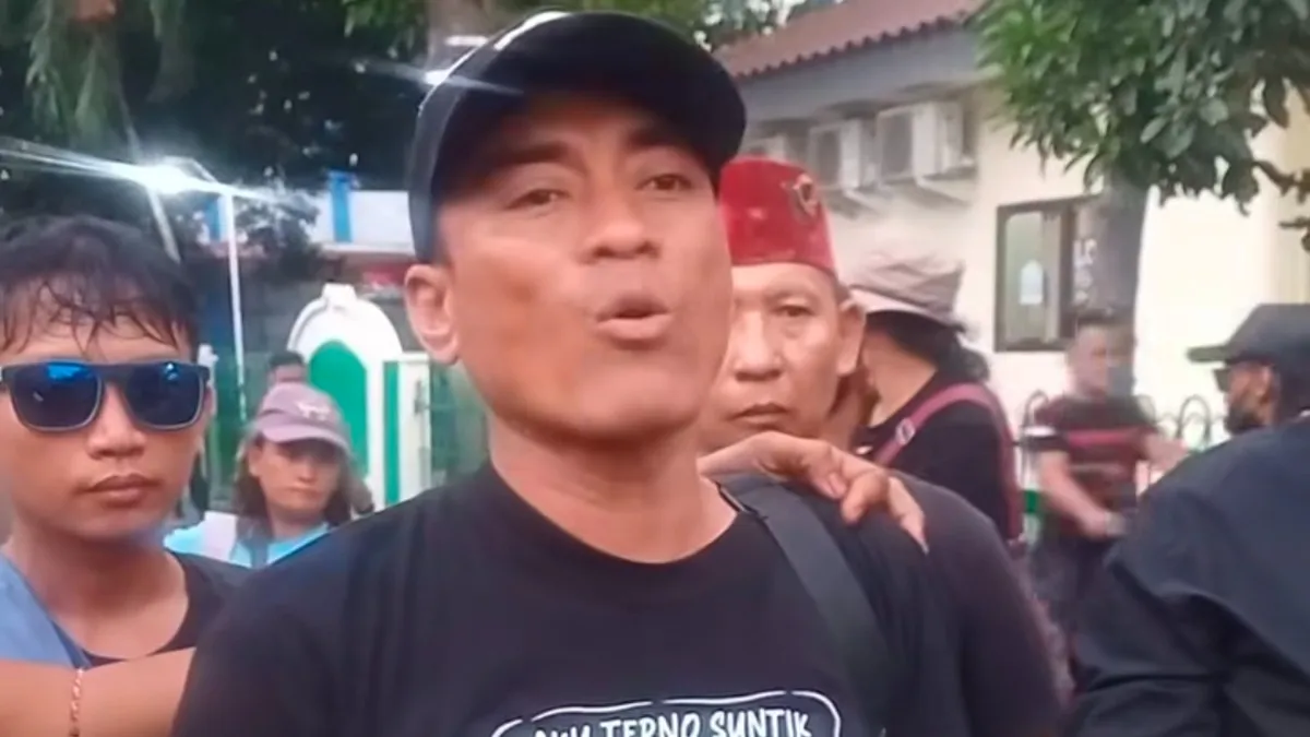 Sosok Botok Pati Viral di Medsos, dari Aktivis Jalanan Lokal ke Panggung Nasional