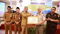 Bupati Tanah Bumbu Tegaskan Pentingnya Pengelolaan Aset Tanah Desa