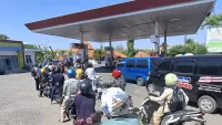 Pertamina Klaim Stok Aman Saat Antrean BBM di Kotim Makin Panjang