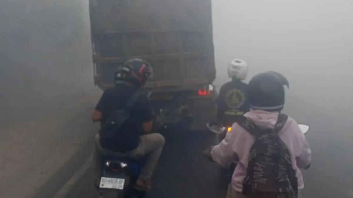 Kabut Asap Tebal di Sungai Tabuk Kabupaten Banjar Pagi ini