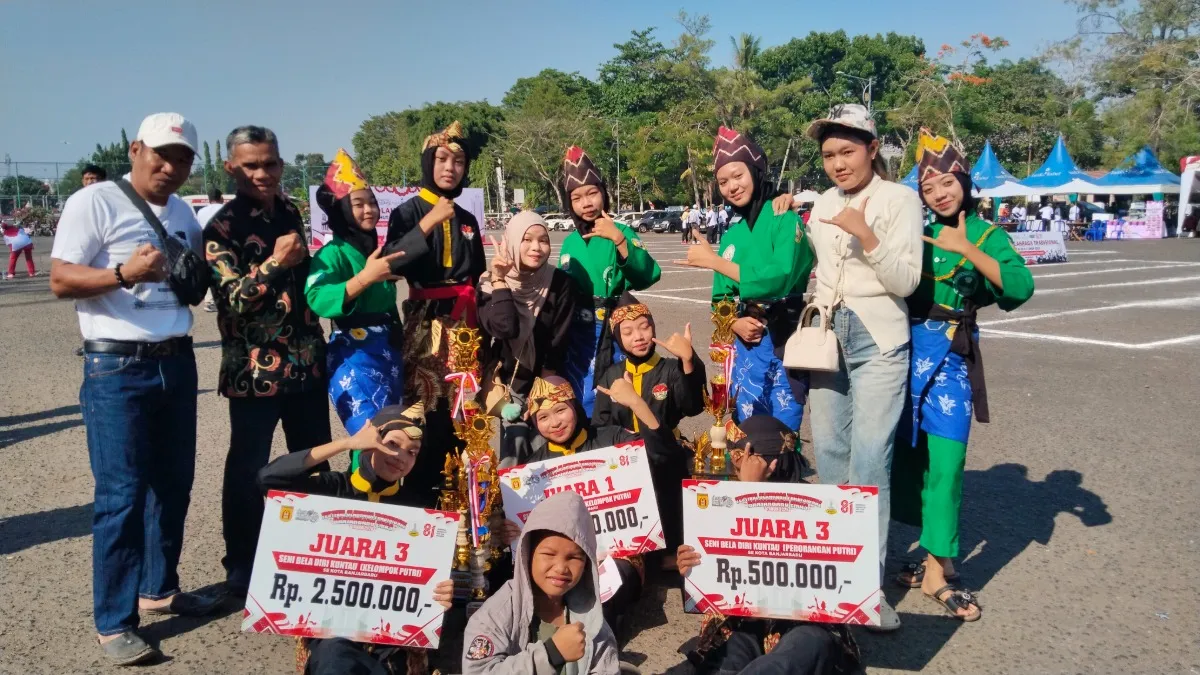 Puncak Festival Olahraga Tradisional Banjarbaru Emas Meriah, Elang Terbang Borong Juara Bakuntau