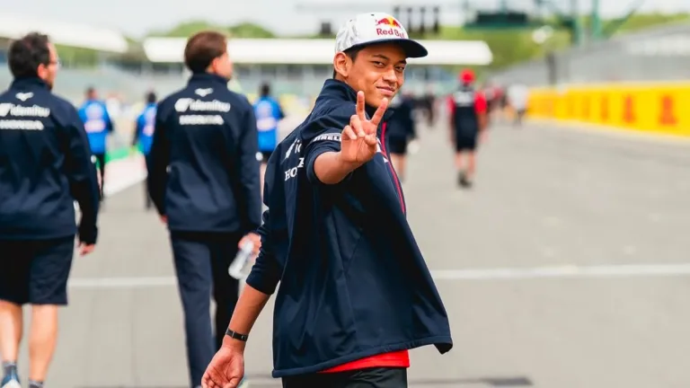 Jadwal Live Moto3 Aragon 2026 Sore Ini, Ujian Berat Veda Ega Start 22