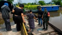 Jembatan Saka Harang Mantuil Banjarmasin Ambruk, Lansia Nyaris Tercebur Sungai