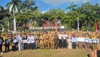 Bupati Tanah Laut Minta ASN Tingkatkan Kinerja dan Pahami Efisiensi Fiskal Daerah Saat Apel Gabungan