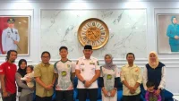 Dukung Atlet Panjat Tebing ke Tingkat Internasional, Bupati Tanah Laut Apresiasi Prestasi Indah dan Rizky