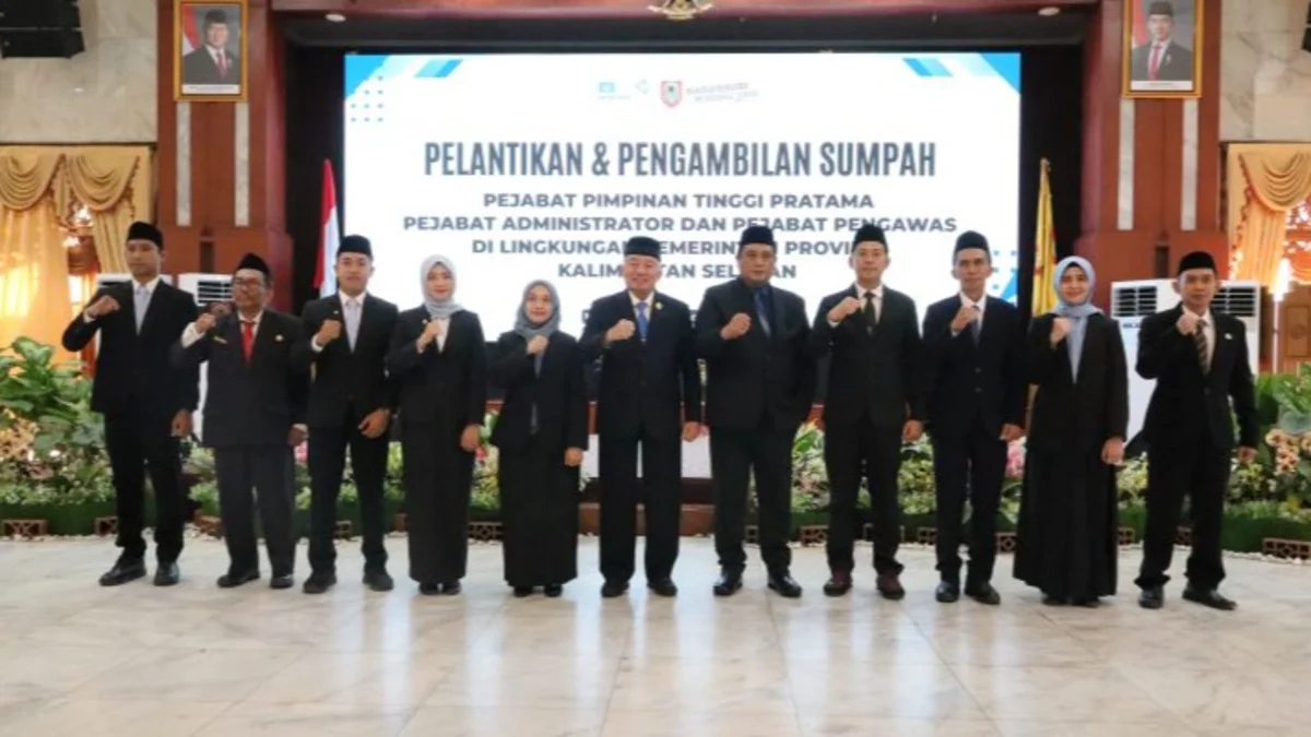Gubernur Kalsel Resmi Lantik 10 Pejabat Pemprov, Ingatkan Amanah