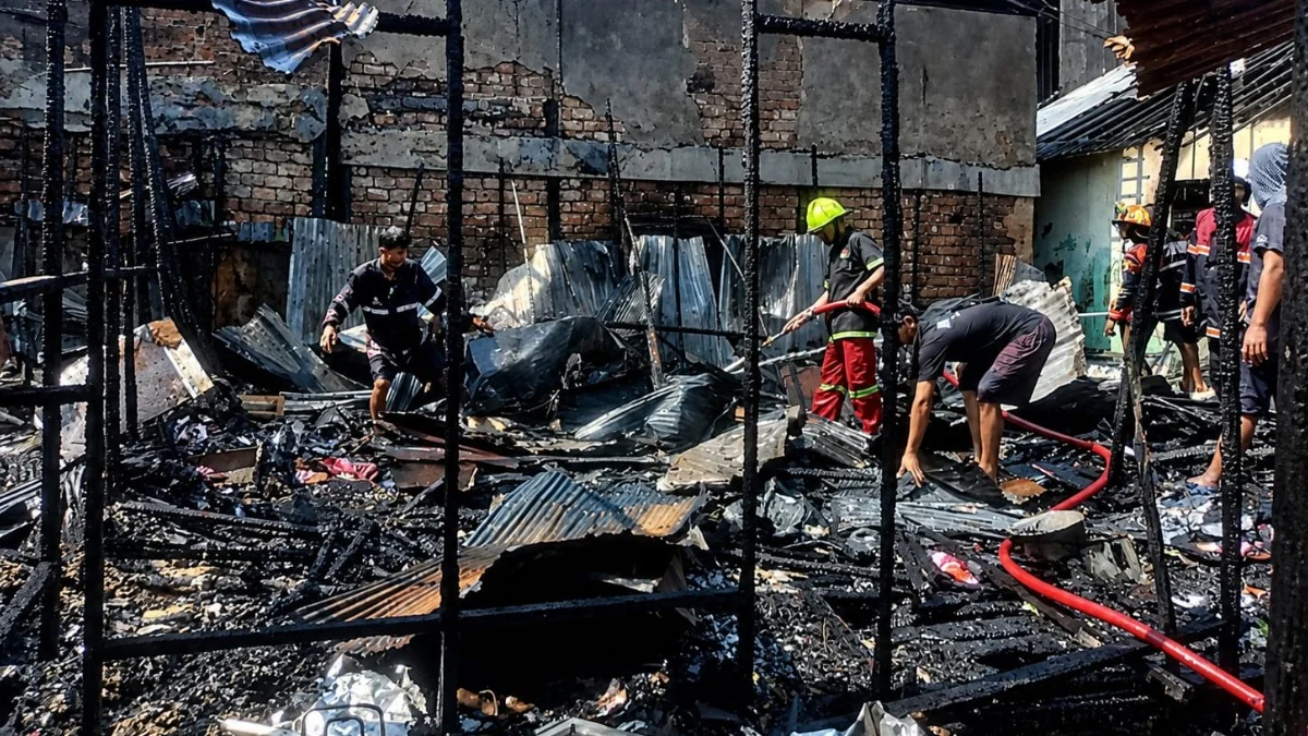 Kebakaran di Jalan Prona Banjarmasin, Sumber Api Berasal dari Rumah Bedakan