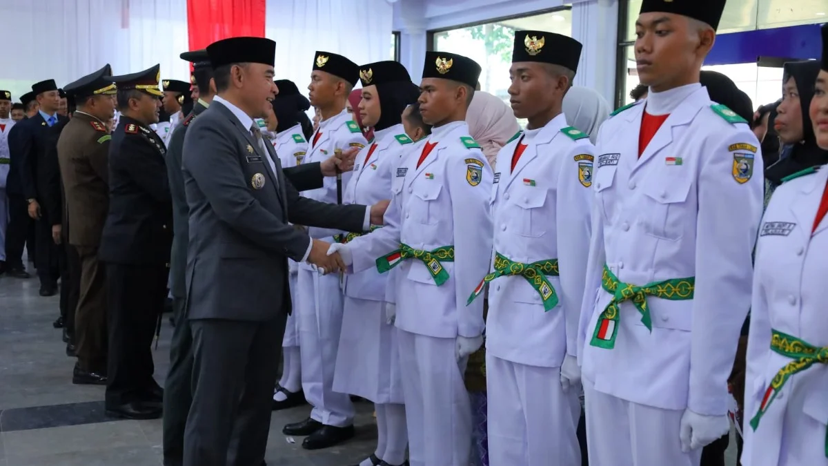 Lulus Gemblengan Intensif, 40 Anggota Paskibraka Tanah Laut 2026 Resmi Dikukuhkan Bupati Rahmat Trianto