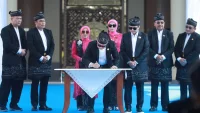 Peringati Hari Jadi Ke-76 Kalsel, Gubernur H Muhidin Resmikan Masjid Raya Syekh Muhammad Arsyad Al-Banjari