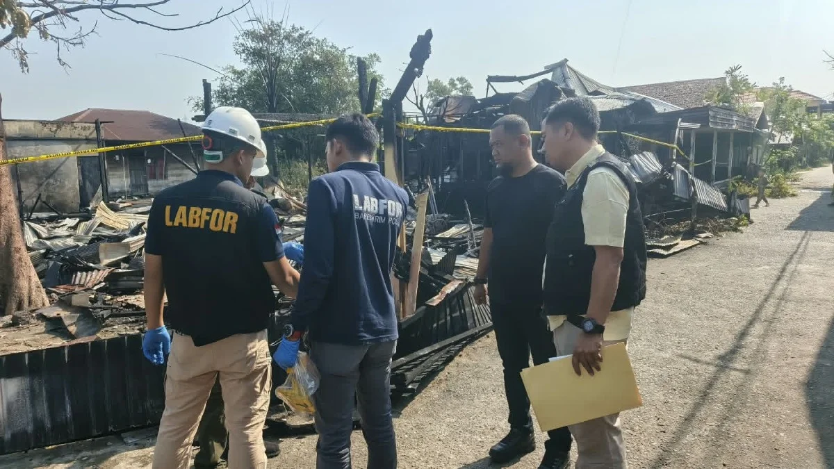 Petugas Labfor Mabes Polri Turun, Kebakaran di Belakang SPBU Gambut Banjar dari Kabel Listrik
