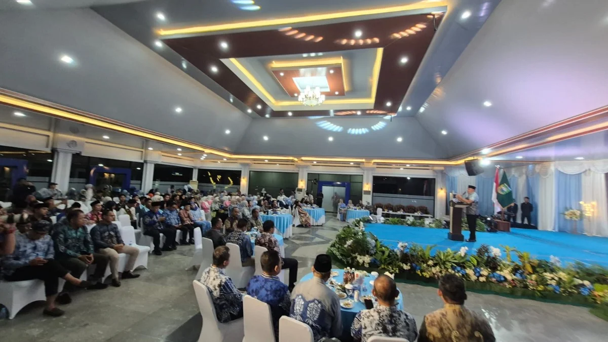 Sambut Kunjungan Pendamping Menteri LH, Bupati Tanah Laut Paparkan Potensi Daerah
