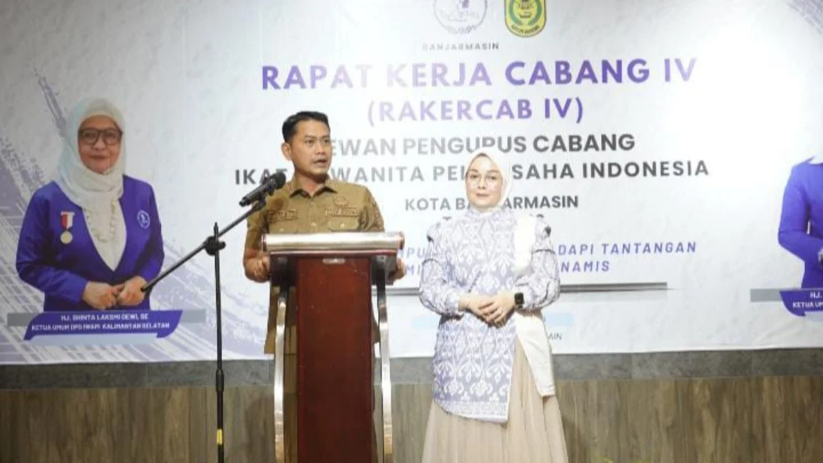 Wali Kota Banjarmasin Harap Perempuan Tidak Tinggal Diam di Tengah Persaingan dan Ketidakpastian Ekonomi