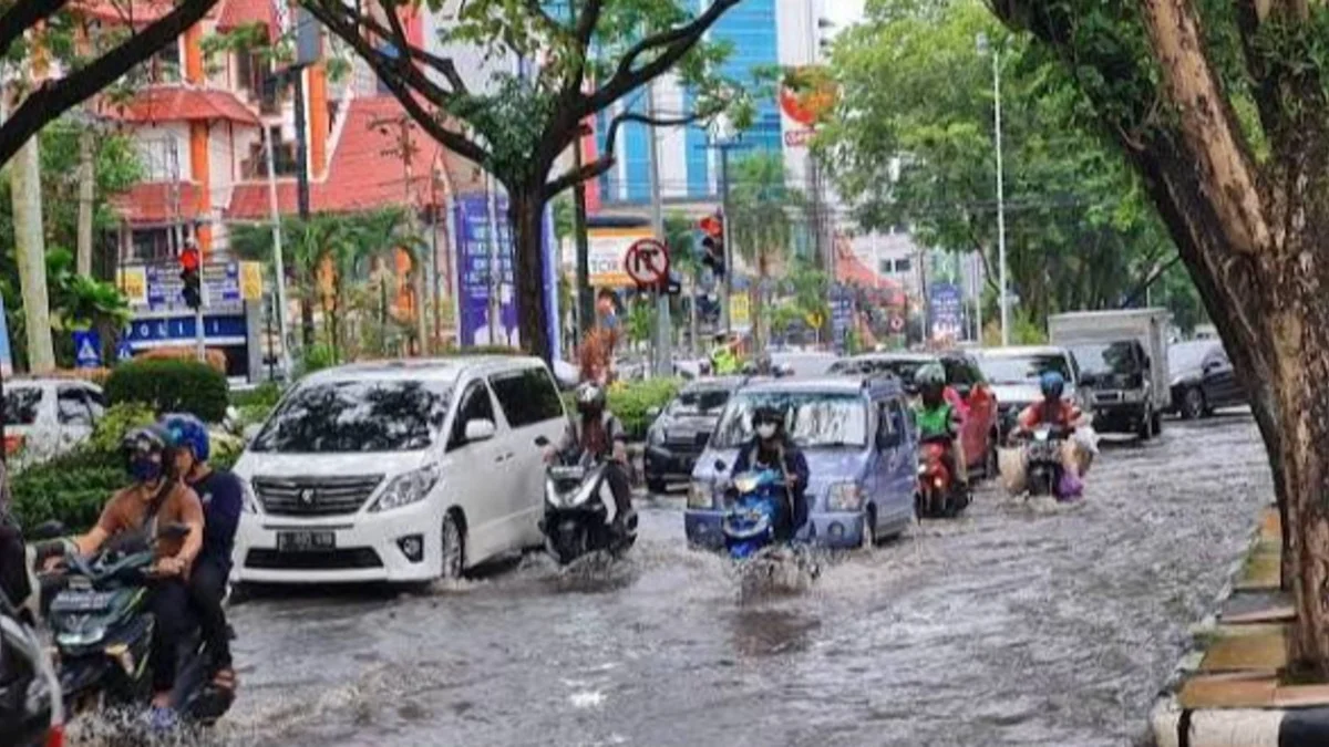 Waspada Banjir Rob di Pesisir Sungai Barito, Banjarmasin Batola Terdampak