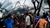 Kebakaran di Jalan Pramuka Banjarmasin, Dua Toko Ludes Terbakar