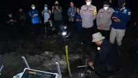 Polda Kalsel Kembangkan Cairan Pemadam untuk Jinakkan Bara di Lahan Gambut