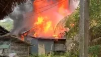 Kebakaran Hanguskan 3 Rumah di Desa Aluan Bakti HST, 5 Rumah Terdampak