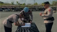 Kapolres Tanah Bumbu Pimpin Apel Serah Terima Jabatan Kasat Tahti serta Kasikum