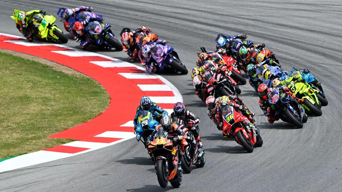 Balapan MotoGP Akan Seperti Formula 1, Pebalap Bisa Bicara dengan Tim Lewat Radio Komunikasi