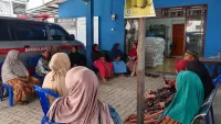 477 Sak Beras Disalurkan ke 159 KPM Desa Tangkas Kabupaten Banjar, Masing-masing Terima 30 Kg