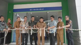 Bank Kalsel Cabang Barabai Renovasi Kantor, Bupati HST Harap Pelayanan Makin Profesional