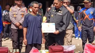 Bupati Samsul Rizal Naikkan Bantuan Korban Kebakaran Sungai Jaranih HST Jadi Rp15 Juta