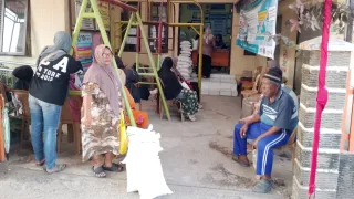 Takut Kantor Lurah Ambruk, Penyaluran Beras Bapanas di Belitung Selatan Banjarmasin Bertahap