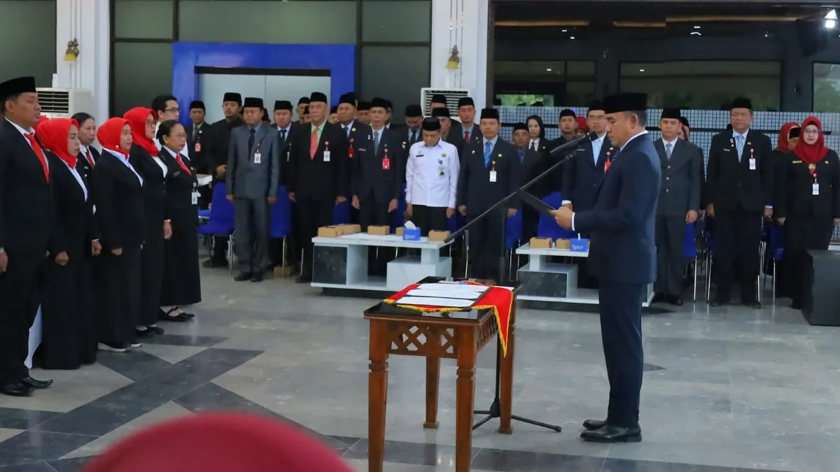 Bupati Rahmat Trianto Minta Pejabat Baru Pahami Tugas dan Dorong Digitalisasi Pelayanan Publik