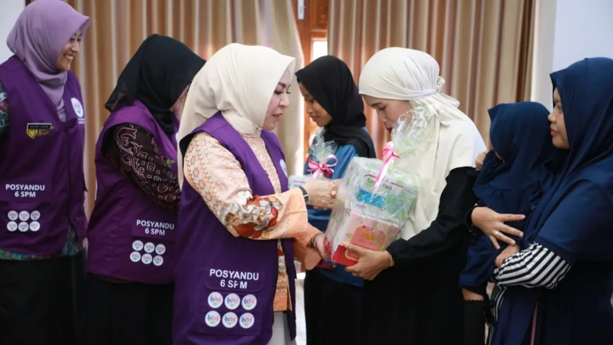 Hj Fathul Jannah Muhidin Gaungkan Penguatan Posyandu 6 SPM dan PAUD Ramah Anak di Tabalong
