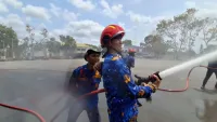Satpol PP dan Damkar Tanah Laut Uji Coba Mesin Pemadam untuk Hadapi Karhutla