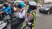 Satlantas Polres Tabalong Sambangi Pengendara di Simpang Belimbing, Ingatkan Soal ini