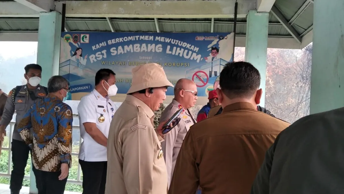 Gubernur Kalsel Tinjau Pemindahan Pasien RSJ Sambang Lihum Kabupaten Banjar Akibat Karhutla