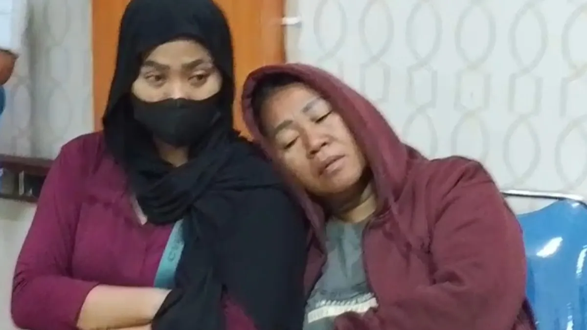 Tangis Keluarga Korban Kapal Virgo Saat Identitas Jenazah Diumumkan DVI Polri