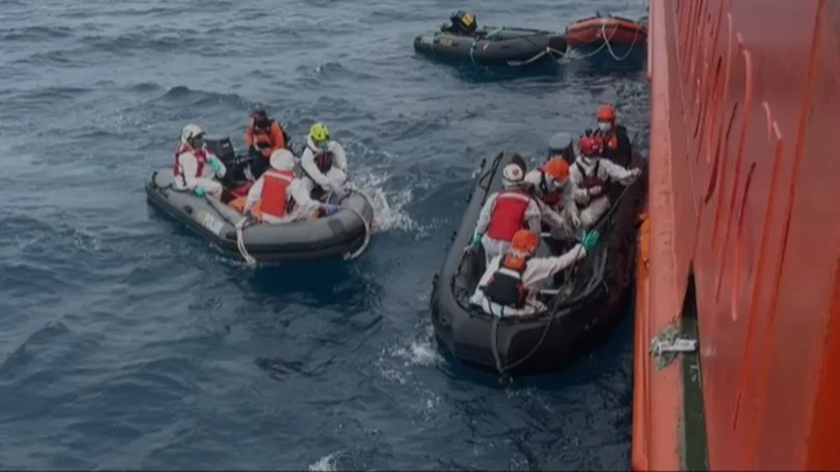 Sepuluh Korban Kapal Virgo Kembali Dievakuasi, Tim SAR Gabungan Terus Sisir Laut Jawa