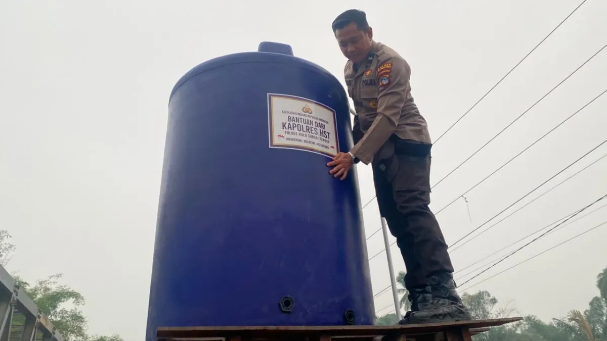 Hantakan dan Batara HST Kekeringan, Polres Bantu Tandon dan Suplai Air di Dua Desa