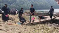 Aksi Bersih-bersih Geopark Meratus di Tiwingan Lama, Jaga Situs Wisata Tetap Lestari