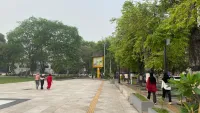 Hujan Redakan Kabut Asap HST, Warga Kembali Ramai Berolahraga di Lapangan Dwi Warna