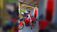 Pulkam Jelang Moto3 Motegi Jepang, Veda Ega Mancing dan Latihan di Area Parkir Pasar Hewan