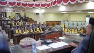 Terima Legislative Tour FISIP ULM, Ketua DPRD Kalsel Tegaskan Jangan Cuma Belajar Teori