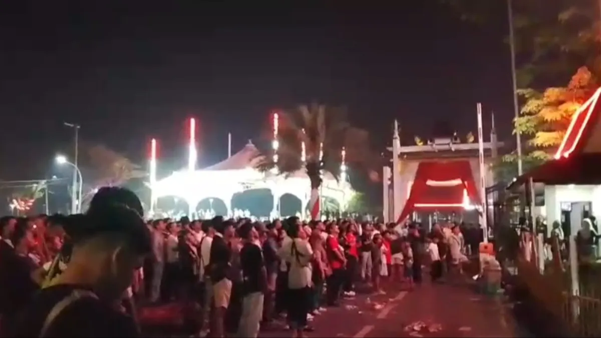 Penuh Haru, Warga Banjarmasin Nyanyikan Tanah Airku Usai Timnas Juara FIFA Asean Cup 2026