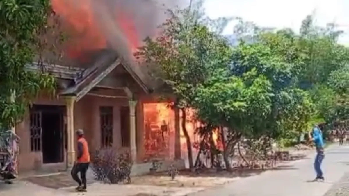 Tiga Rumah dan Kandang Ayam Terbakar di Jaranih HST, Penyebab Masih Diselidiki