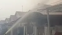 Karhutla di Handil Bakti Batola Merembet ke Perumahan