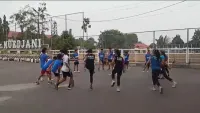 Latihan Rutin di Lapangan Murjani, Pendowo Badminton Club Siapkan Atlet Hadapi Kejurprov Kalsel